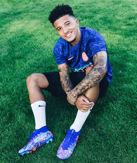 jadon sancho boots